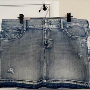 Jean skirt, medium and washed out, distressed, mini